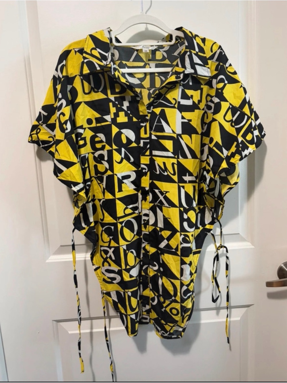 Live 4 Truth Yellow and Black Graphic Button-Front Blouse